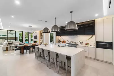 810 Palm Trail, Delray Beach, FL 33483 - Photo 6