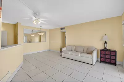 7535 S Oriole Boulevard, Unit #206, Delray Beach, FL 33446 - Photo 6
