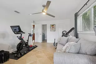 2731 NE 5th St, Pompano Beach, FL 33062 - Photo 22