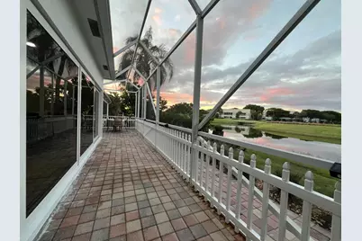 4638 Carlton Golf Drive, Lake Worth, FL 33449 - Photo 14