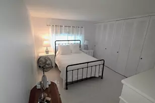 2568 Dudley Dr E, West Palm Beach, FL 33415 - Photo 12