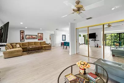 7920 Eastlake Drive, Unit #19-B, Boca Raton, FL 33433 - Photo 16