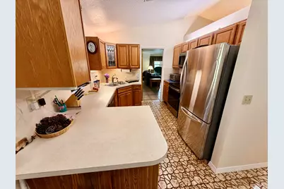 11031 Persimmon Boulevard, West Palm Beach, FL 33411 - Photo 6