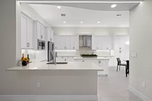 9858 Pecorino Isle Isle, Boynton Beach, FL 33473 - Photo 6