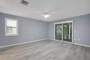 13105 Belhaven Ct, Wellington, FL 33414 - Photo 12