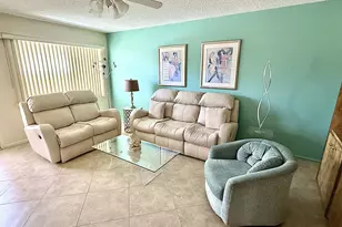 3024 Swansea B, Deerfield Beach, FL 33442 - Photo 6