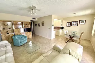 3024 Swansea B, Deerfield Beach, FL 33442 - Photo 2