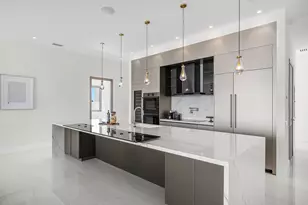 246 NE 6th Ave, Delray Beach, FL 33483 - Photo 4