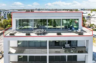 246 NE 6th Ave, Delray Beach, FL 33483 - Photo 2