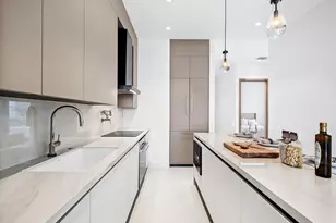 246 NE 6th Ave, Delray Beach, FL 33483 - Photo 6