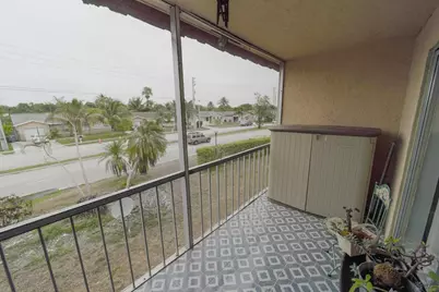 9272 SW 3rd Street, Unit #411, Boca Raton, FL 33428 - Photo 6