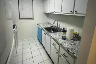 650 SW 2nd Ave, Boca Raton, FL 33432 - Photo 8