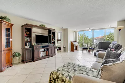 4070 Tivoli Court, Unit #204, Lake Worth, FL 33467 - Photo 16