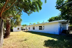 1455 NE Silver Maple Way, Jensen Beach, FL 34957 - Photo 40