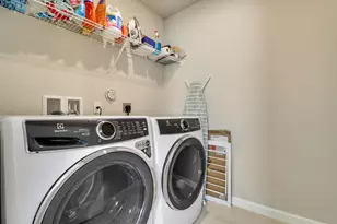 5719 SE Edgewater Cir, Stuart, FL 34997 - Photo 32