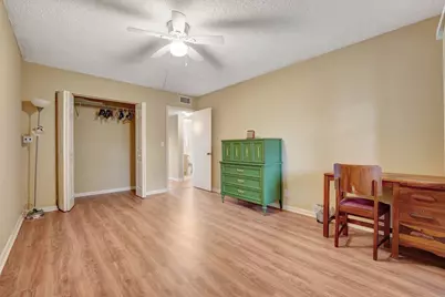 4026 Swansea B, Deerfield Beach, FL 33442 - Photo 14
