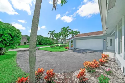 724 Avenue Chaumont, Delray Beach, FL 33445 - Photo 2