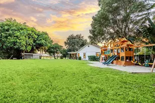 2024 Palmetto Rd, West Palm Beach, FL 33406 - Photo 46