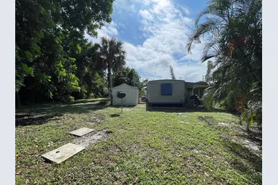 1663 NE Wren Avenue, Stuart, FL 34994 - Photo 24