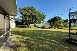 1925 SW Libra Ln, Port Saint Lucie, FL 34984 - Photo 26