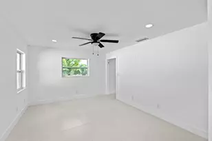 137 Alcazar St, Royal Palm Beach, FL 33411 - Photo 16