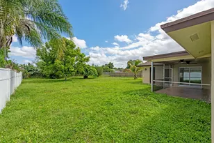 137 Alcazar St, Royal Palm Beach, FL 33411 - Photo 32