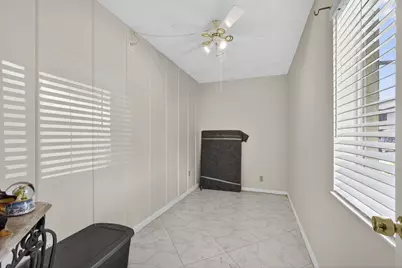 309 Knotty Pine Circle, Unit #D-1, Greenacres, FL 33463 - Photo 28
