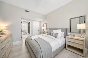 255 Evernia St, West Palm Beach, FL 33401 - Photo 20