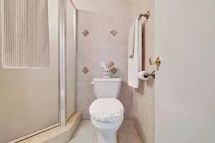 2411 Papaya Dr, Delray Beach, FL 33445 - Photo 8