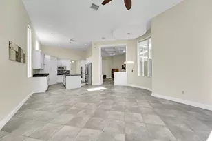 11460 SW Fieldstone Way, Port Saint Lucie, FL 34987 - Photo 10