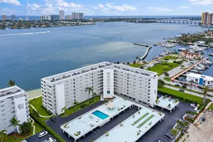 301 Lake Shore Dr, Lake Park, FL 33403 - Photo 46