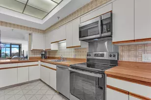 11370 Twelve Oaks Way Unit, North Palm Beach, FL 33408 - Photo 10