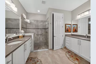10102 SW Cypress Wood Court, Port Saint Lucie, FL 34987 - Photo 12