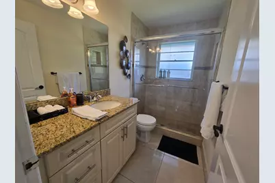 242 Las Palmas Street, Royal Palm Beach, FL 33411 - Photo 26
