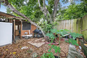 6133 SW 5th St, Margate, FL 33068 - Photo 22