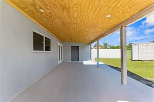 348 Lanier Dr, Palm Springs, FL 33461 - Photo 34