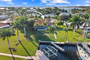 2807 NW St Lucie Ln, Stuart, FL 34994 - Photo 30