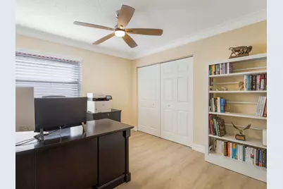 9734 Harbour Lake Circle, Boynton Beach, FL 33437 - Photo 18