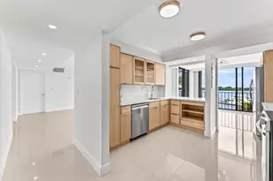 124 Lakeshore Dr, North Palm Beach, FL 33408 - Photo 6
