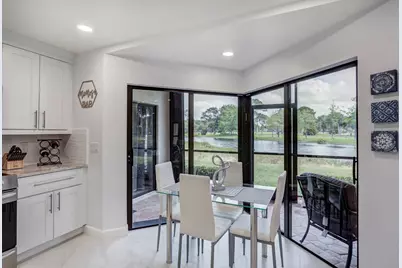 6 Lexington Lane E, Unit #D, Palm Beach Gardens, FL 33418 - Photo 24