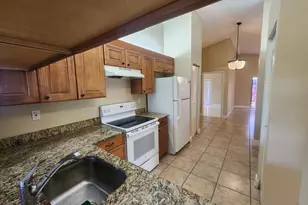 1455 Longarzo Pl, West Palm Beach, FL 33415 - Photo 4