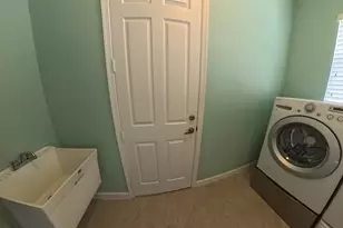 385 NW Sheffield Cir, Port Saint Lucie, FL 34983 - Photo 12