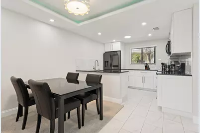 5340 Las Verdes Circle, Unit #322, Delray Beach, FL 33484 - Photo 2