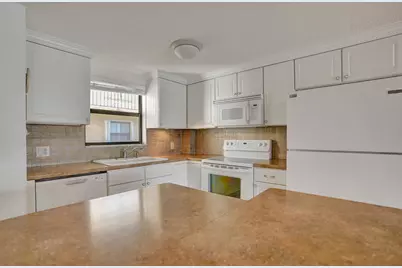 890 N Federal Highway, Unit #410, Lantana, FL 33462 - Photo 10