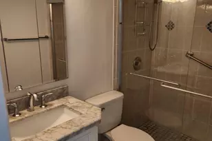 106 Coventry E, West Palm Beach, FL 33417 - Photo 10