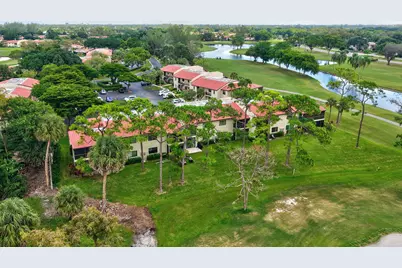8450 Casa Del Lago, Unit #J, Boca Raton, FL 33433 - Photo 46