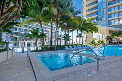 88 SW 7th Street #3003, Miami, FL 33130 - Photo 1