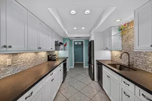 660 Deer Creek Edgewater Dr, Deerfield Beach, FL 33442 - Photo 10