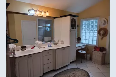 906 Dickens Place, West Palm Beach, FL 33411 - Photo 10