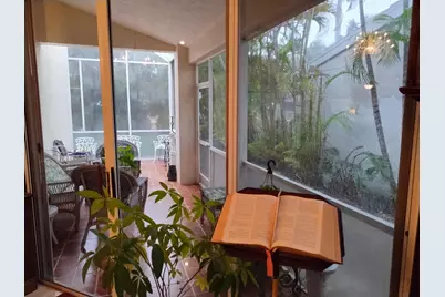 906 Dickens Place, West Palm Beach, FL 33411 - Photo 14